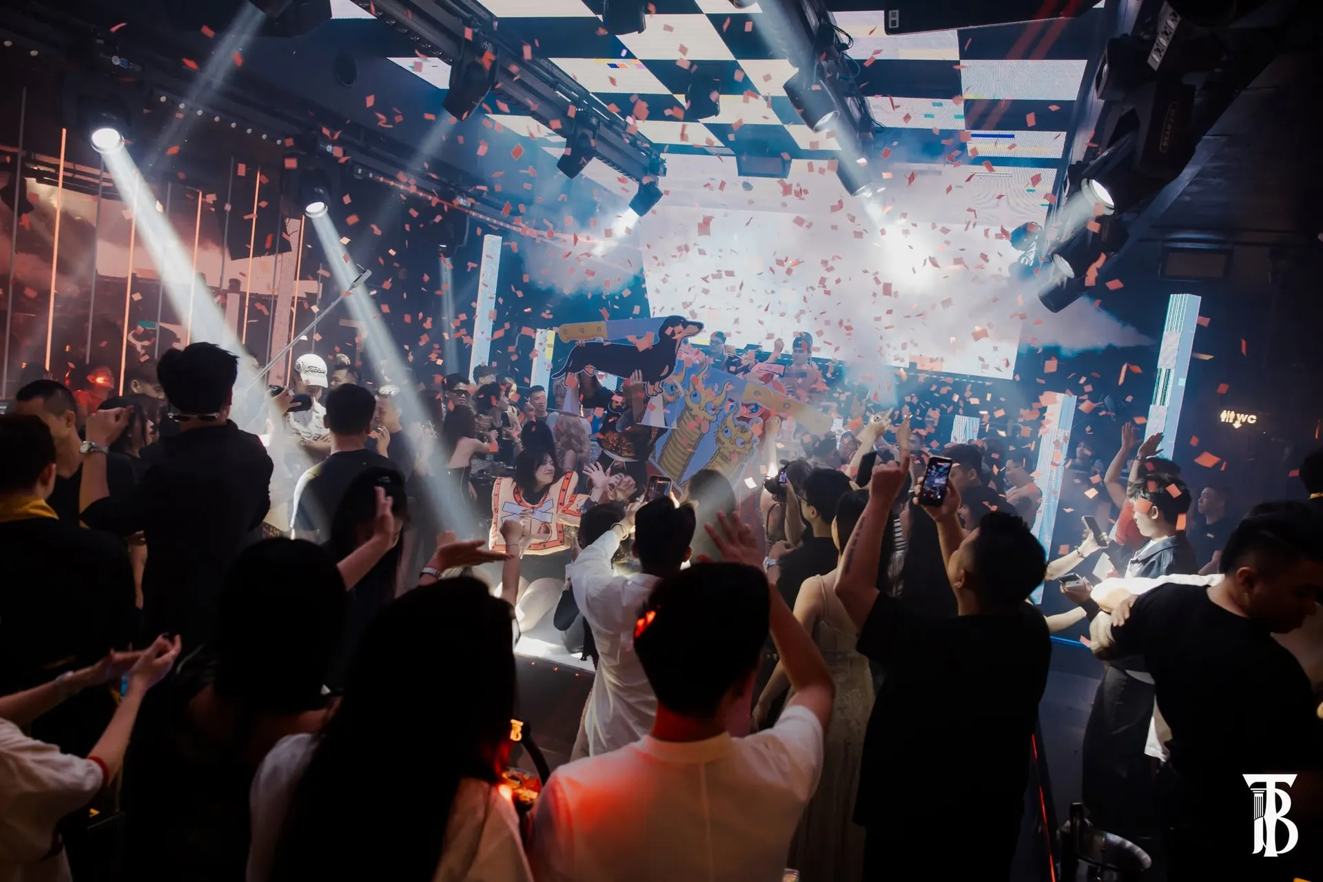 Ảnh không gian Trip B Club Bình Dương 1